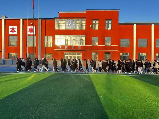 说明: f058bb348e9df26c5a50cd455fe2cfb